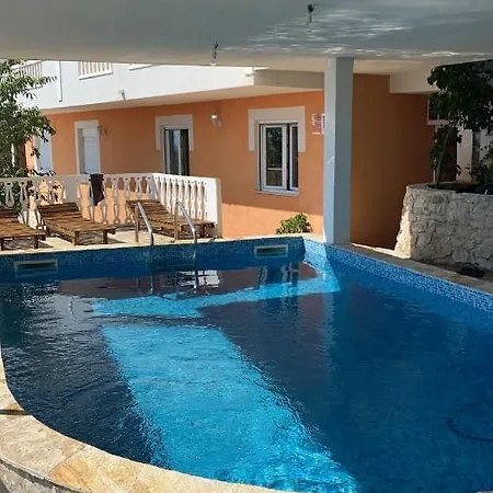 Arjan2 Apartment *