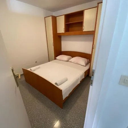 Arjan2 Apartment *