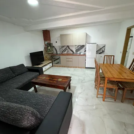 Arjan2 Apartment *