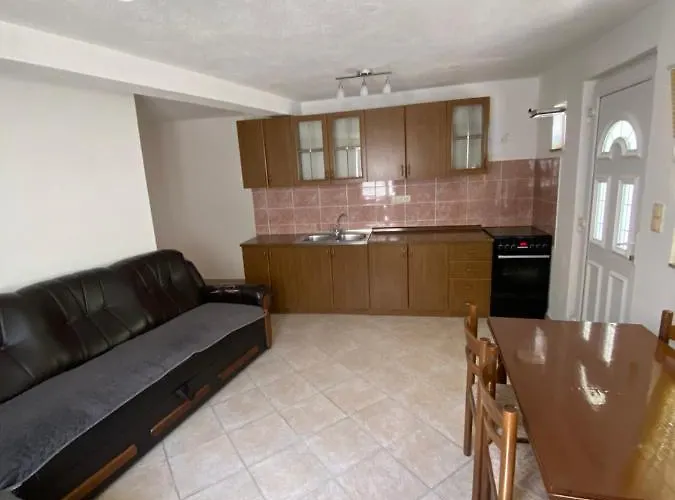 Arjan2 Apartamento *