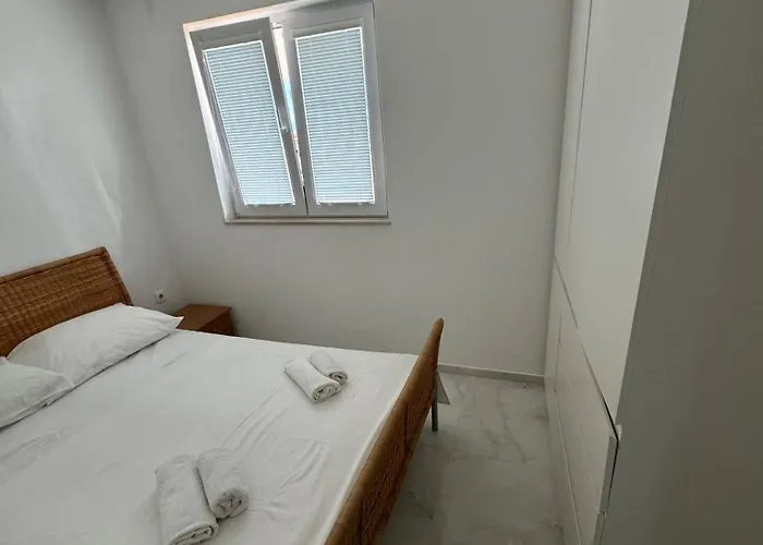 Arjan2 Apartamento Omiš